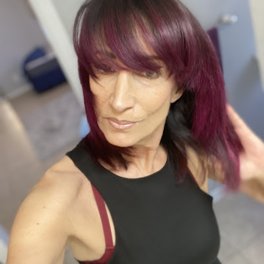Meet your Posher, Kelly